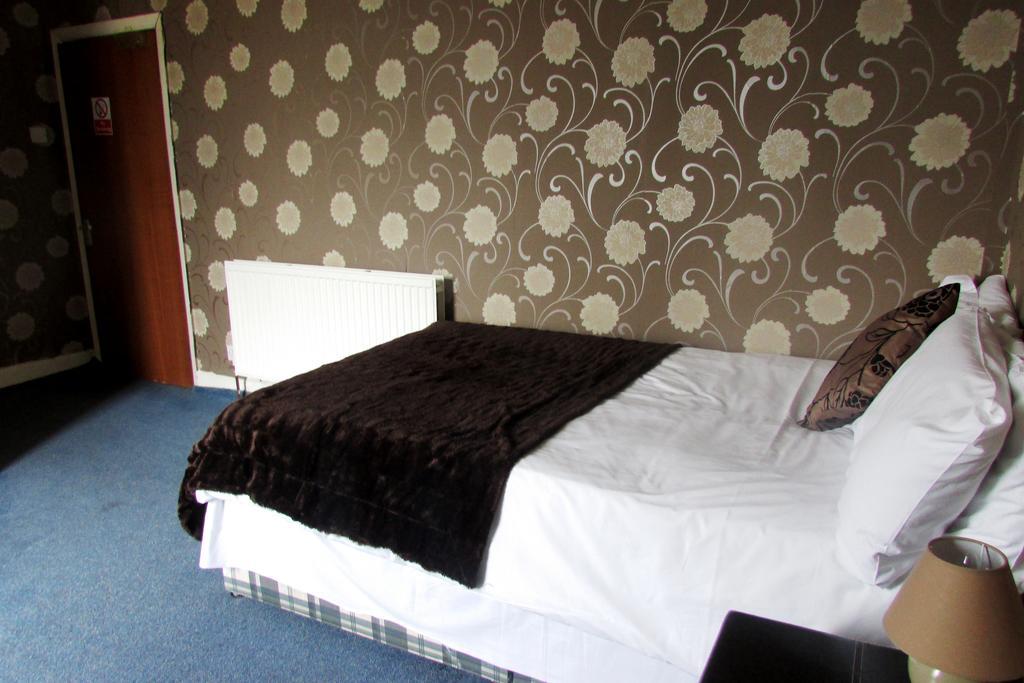 Amber Guesthouse Derby Buitenkant foto