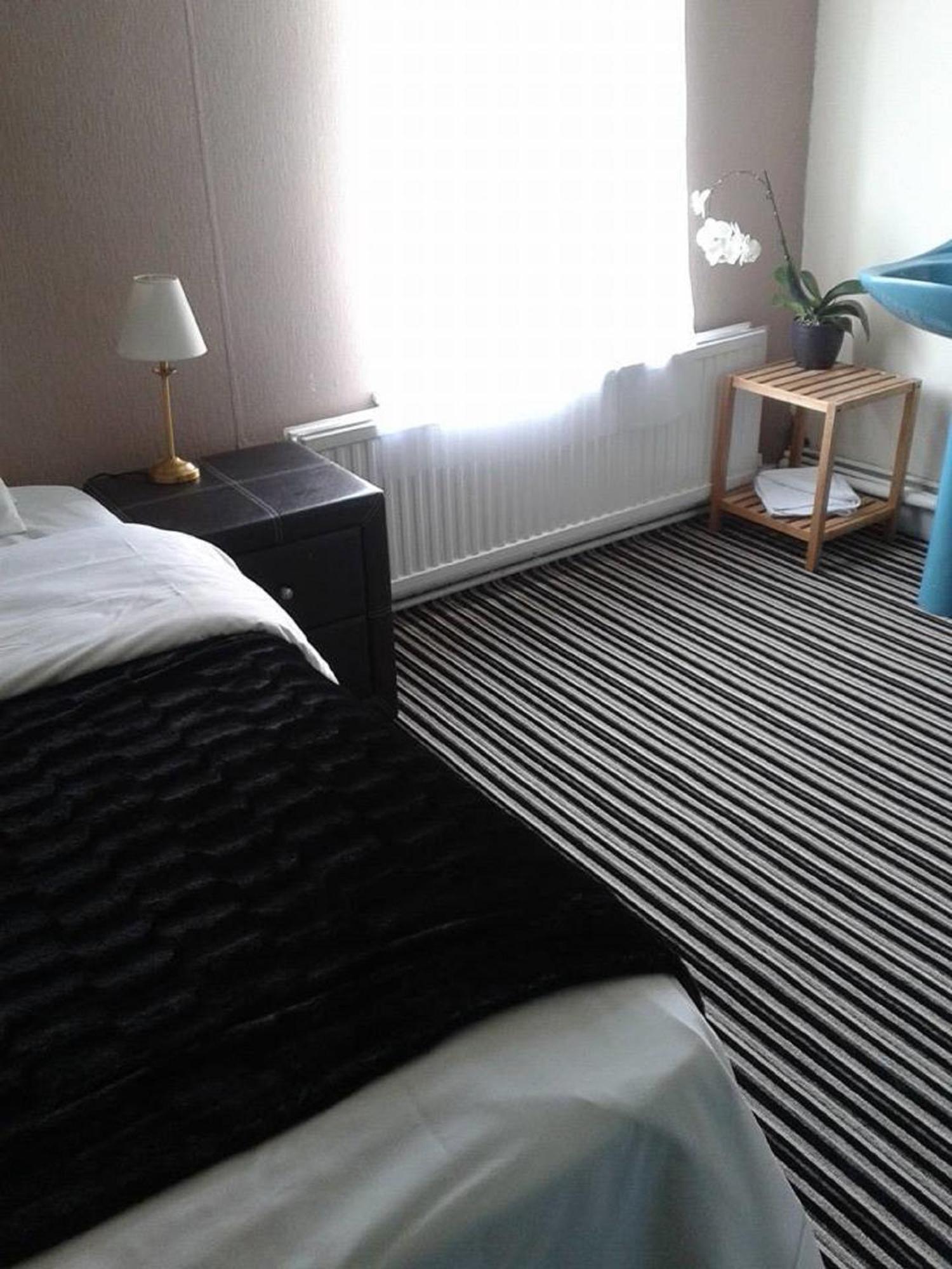 Amber Guesthouse Derby Kamer foto