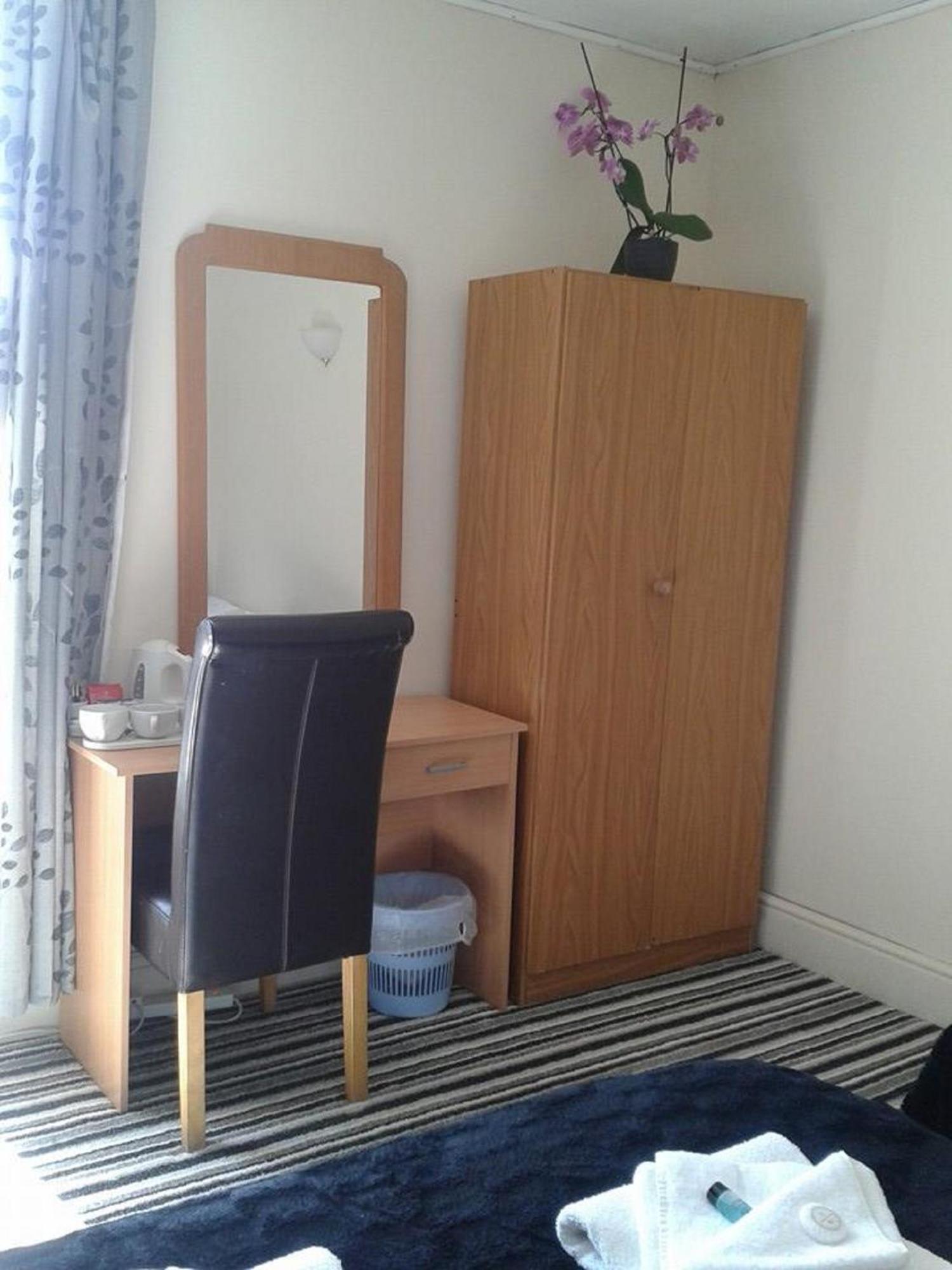 Amber Guesthouse Derby Kamer foto