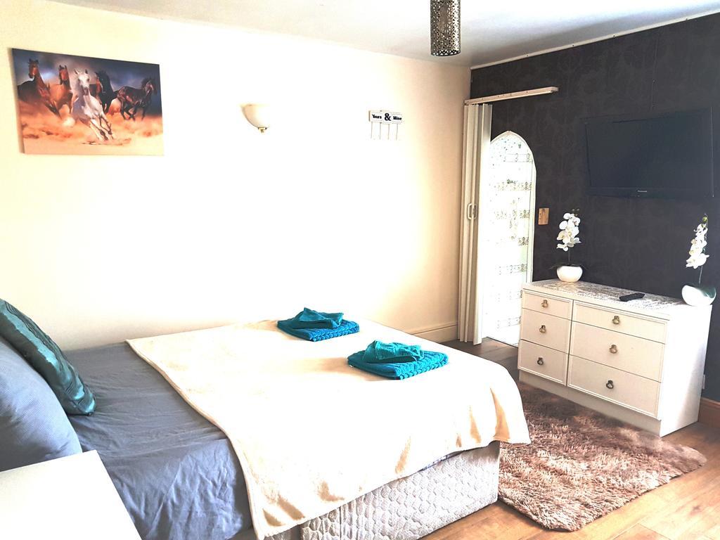 Amber Guesthouse Derby Buitenkant foto