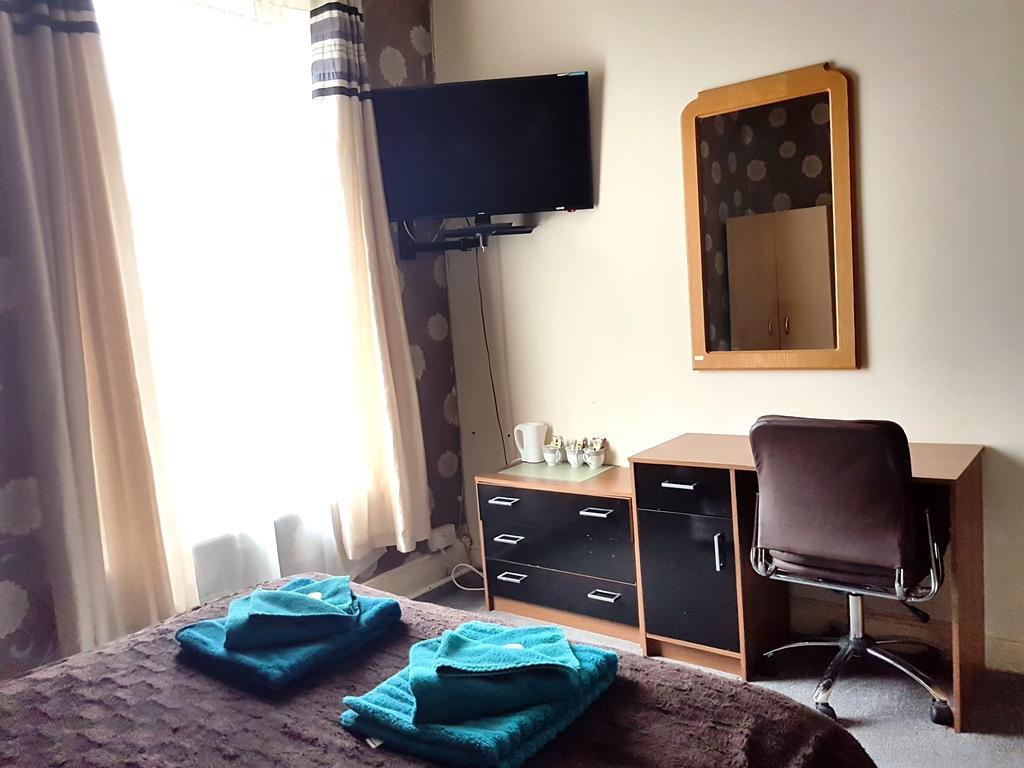 Amber Guesthouse Derby Buitenkant foto